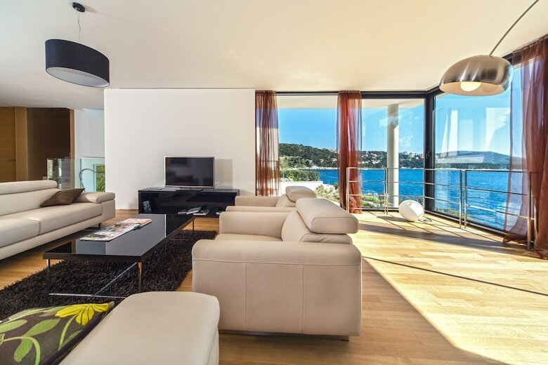 Aparthotel Golden Rays Luxury Villas