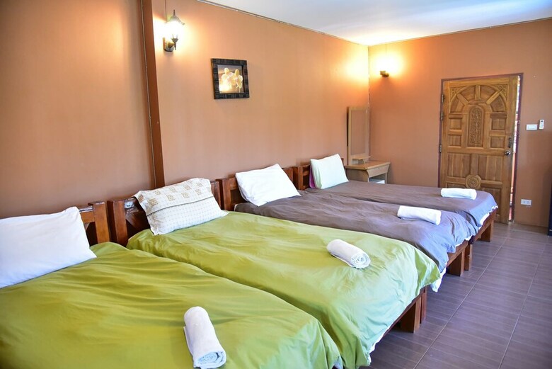 Hotel Thana Lagoon Resort