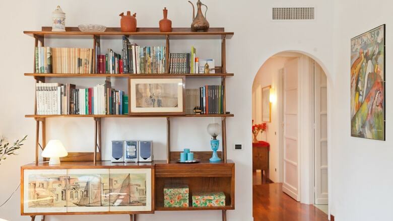 Apartamento Rental In Rome Pateras Flower