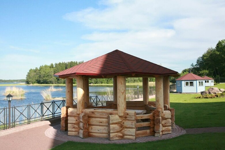 Hotel Country Club Pihtovoe