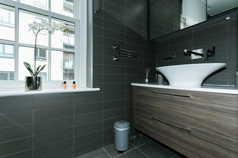Cdp Apartments - 104 King Charles