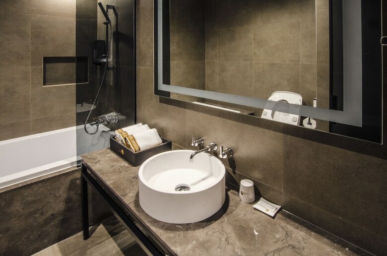 Hotel The Designers Premier Kondae