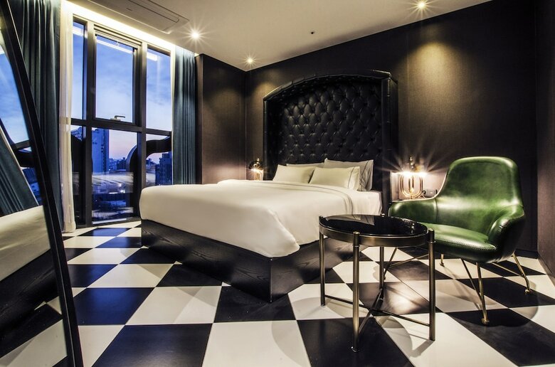 Hotel The Designers Premier Kondae