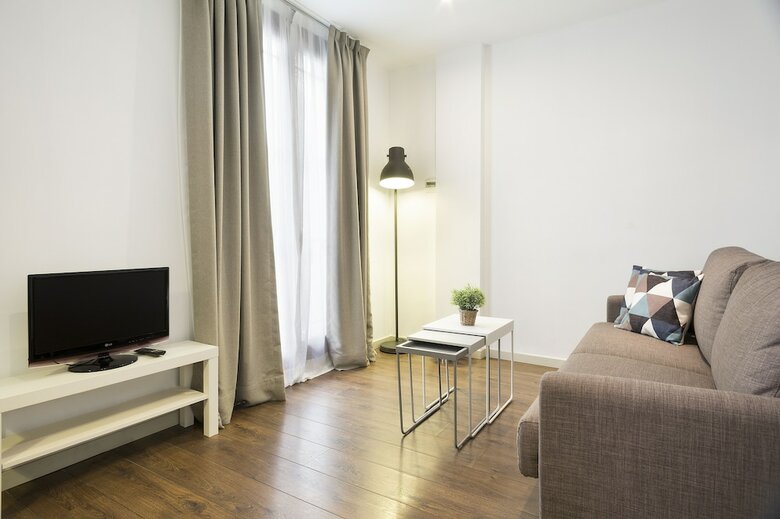 Apartamentos Uma Suites Barceloneta Beach