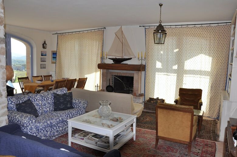 Agroturismo Montecristo Country House