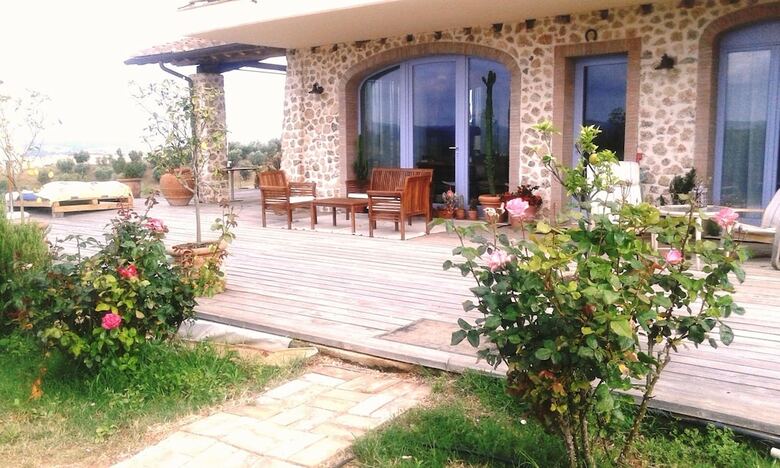 Agroturismo Montecristo Country House