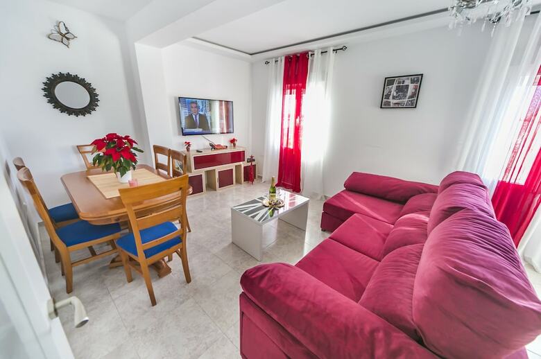 Homely Apartments Club N�utico