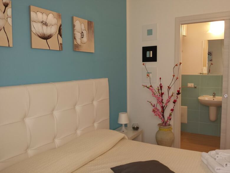 Bed & Breakfast La Suite Di Segesta