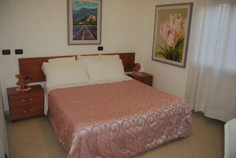 Villa Aurora B&B