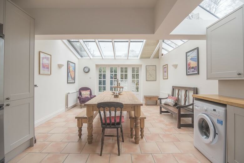 Traditional Home In Kew Gardens