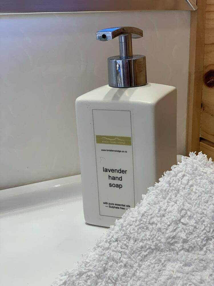 Bed & Breakfast Birds Ferry Lodge Luxury Accommodation