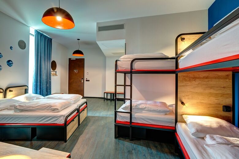 Meininger Hotel Amsterdam Amstel