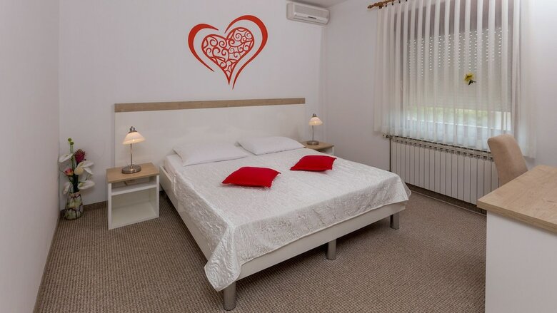 Hotel Rooms Ple?ka Zagreb Airport
