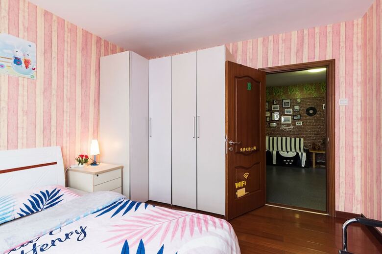Jiayuhuxiao Apartment