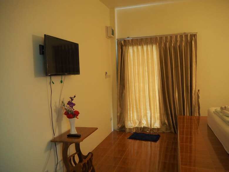 Hotel Chaofa Resort