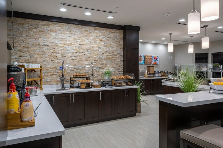 Hotel Staybridge Suites Houston East - Baytown