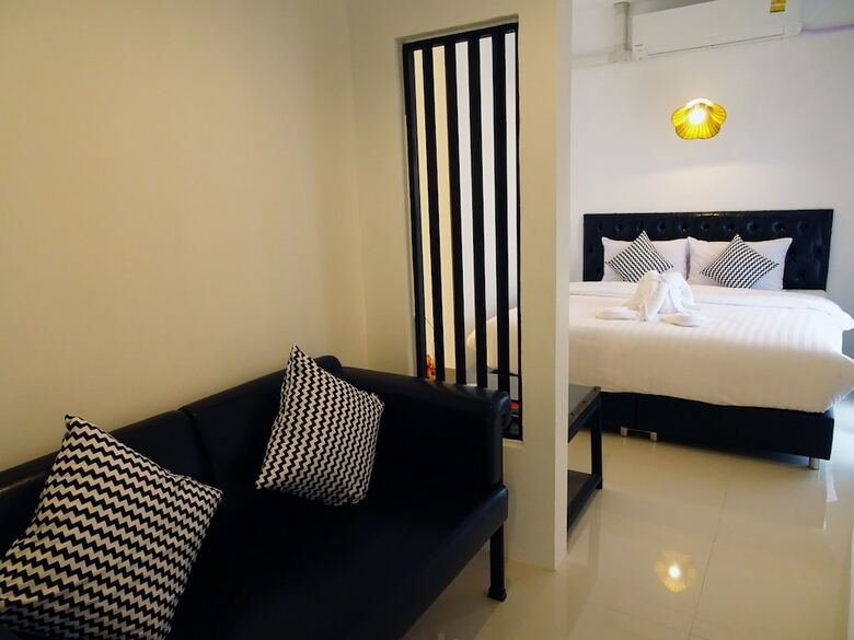 Hotel The Warehouse Chiang Mai