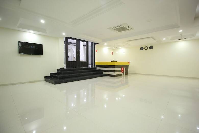 Oyo 3783 Hotel Bhavani Palace