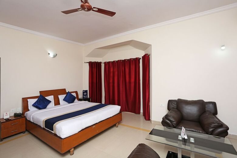 Hotel Oyo 4877 Chandrasekharpur