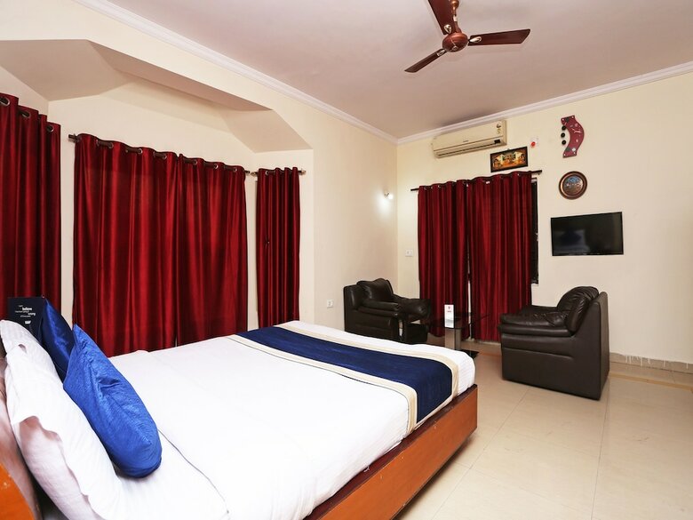 Hotel Oyo 4877 Chandrasekharpur