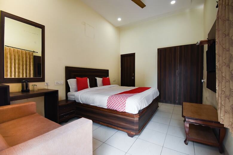 Oyo 9727 Hotel Welcome Inn 2