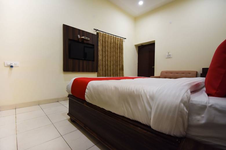 Oyo 9727 Hotel Welcome Inn 2