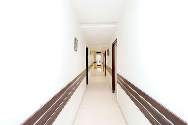 Oyo 3131 Hotel Br Inn