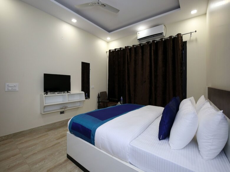 Hotel Oyo 9940 Shashank Villa