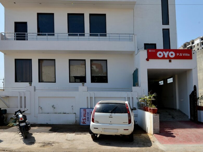 Hotel Oyo 9590 P S Villa
