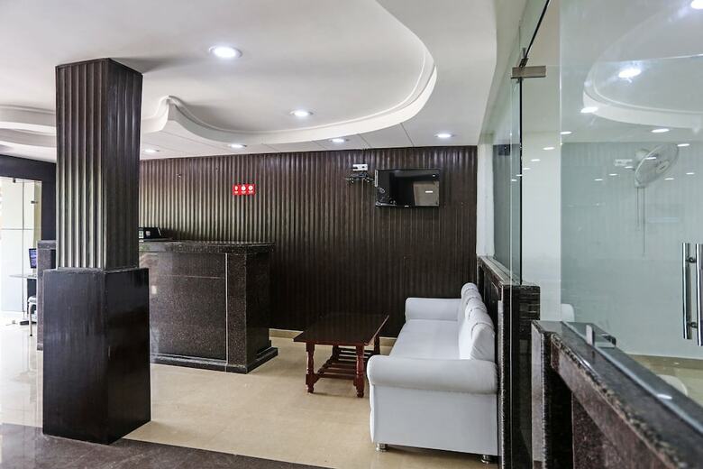 Oyo 6388 Hotel Nr Inn