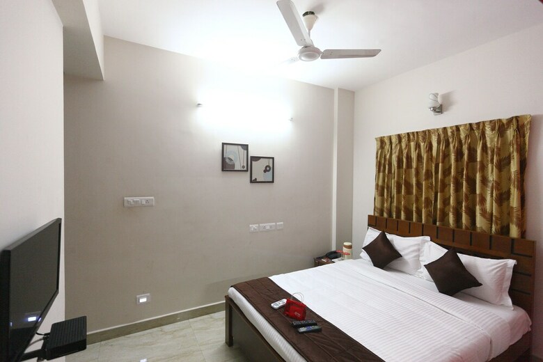 Hotel Oyo 3193 Apartment Gem Parc