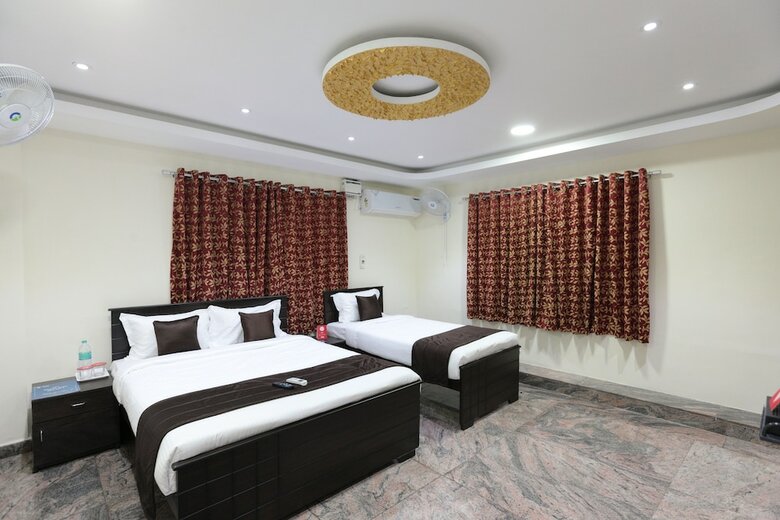 Hotel Oyo 4584 India Gate