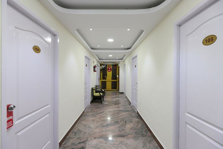 Hotel Oyo 4584 India Gate