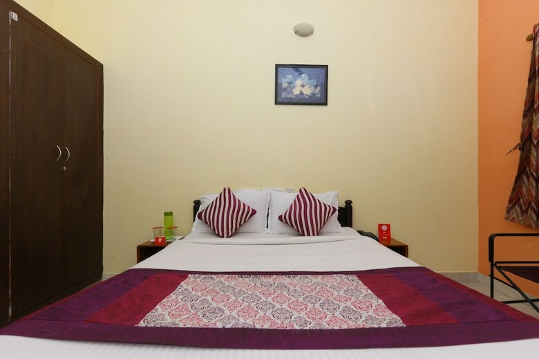 Hotel Oyo 3318 Hibiscus Guest House