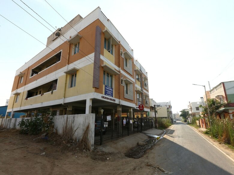 Hotel Oyo 3860 Apartment Jls Gruha
