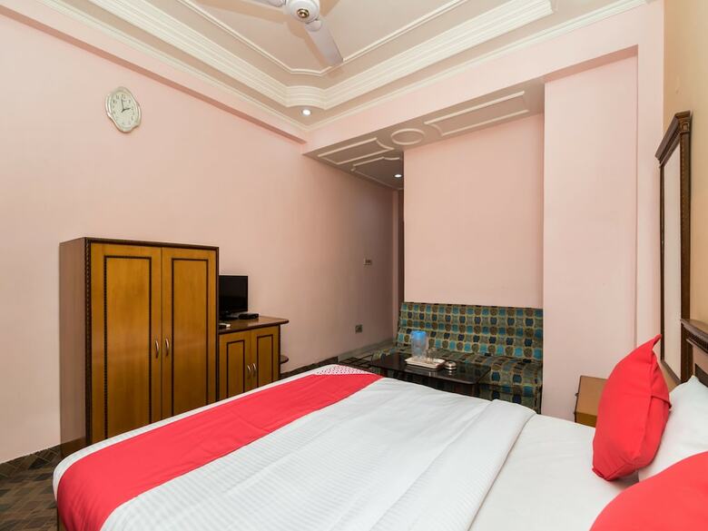 Oyo 10307 Hotel Bidisha