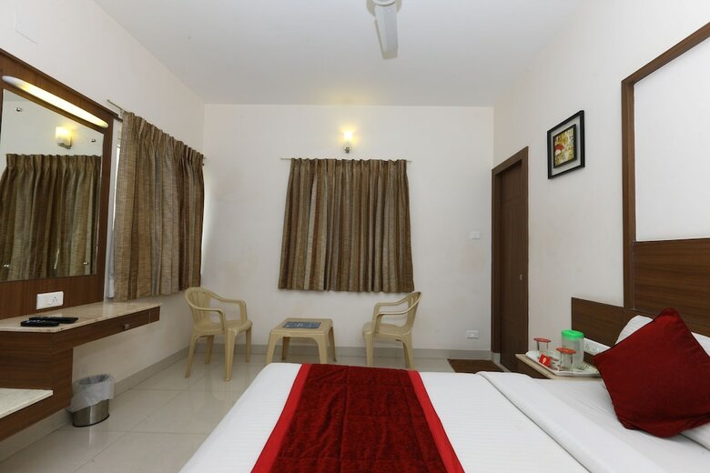 Hotel Oyo 4658 Akil Residency