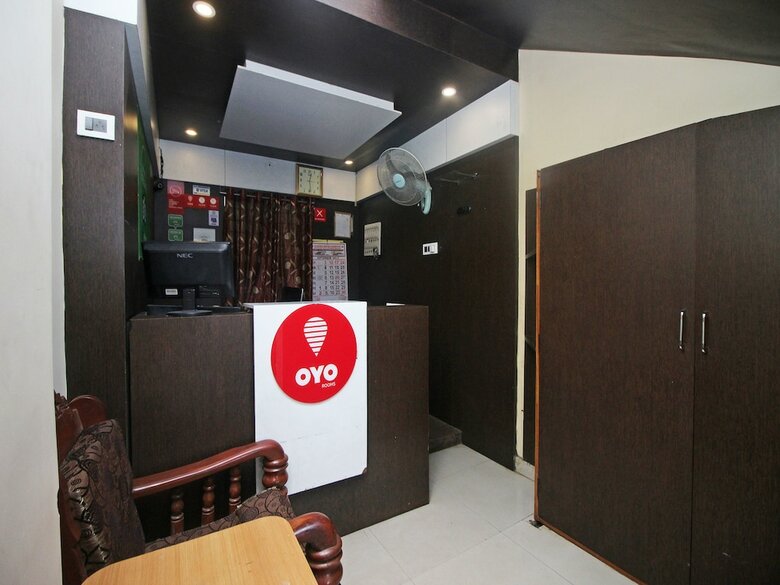 Oyo 9632 Hotel Prestige Residency