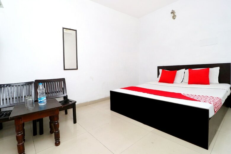 Hotel Oyo 6785 Sunder Bus Stand