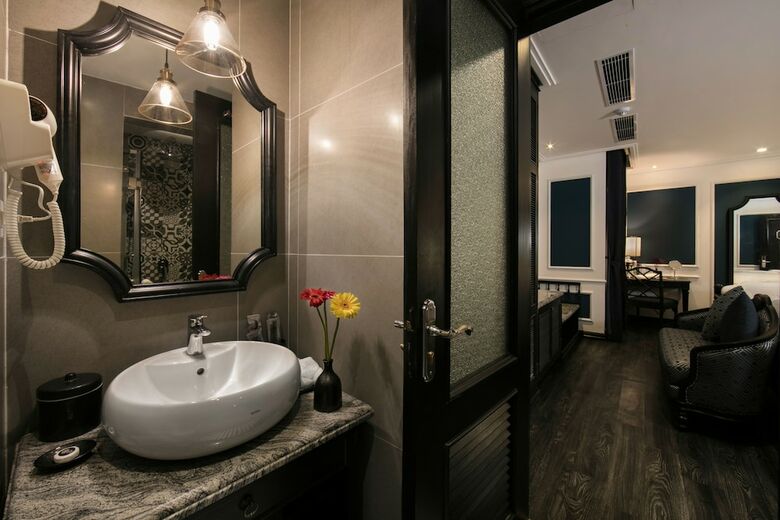 Jm Marvel Hotel & Spa