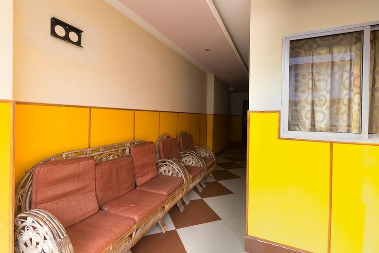 Hotel Oyo 6996 Near Beltola
