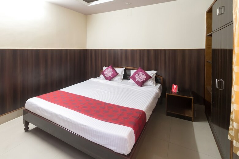 Hotel Oyo 6996 Near Beltola