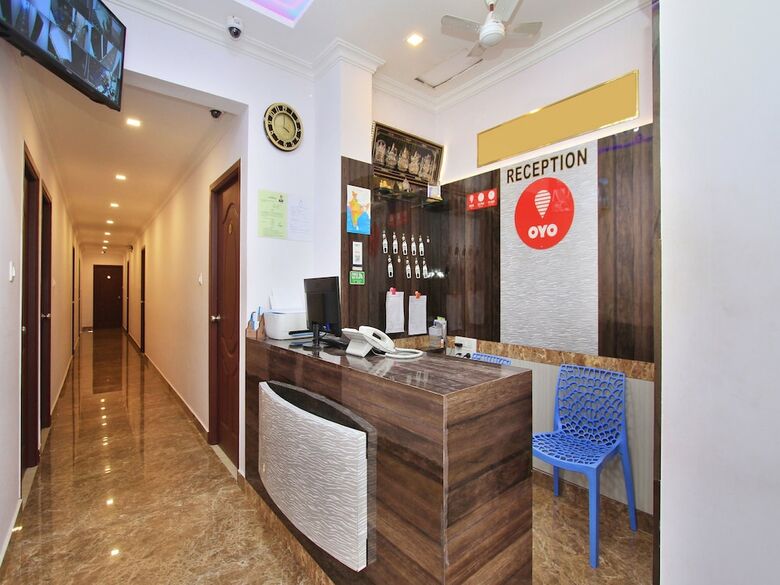 Hotel Oyo 8446 Bouvana Residency
