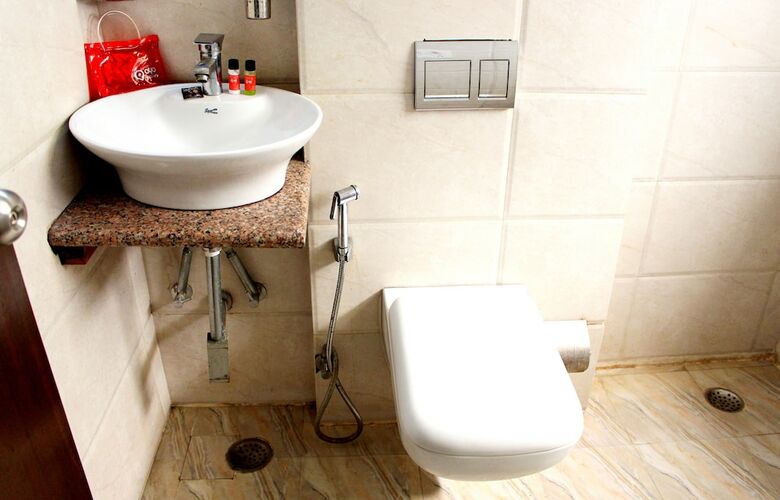 Oyo 2797 Hotel Shalom Residency