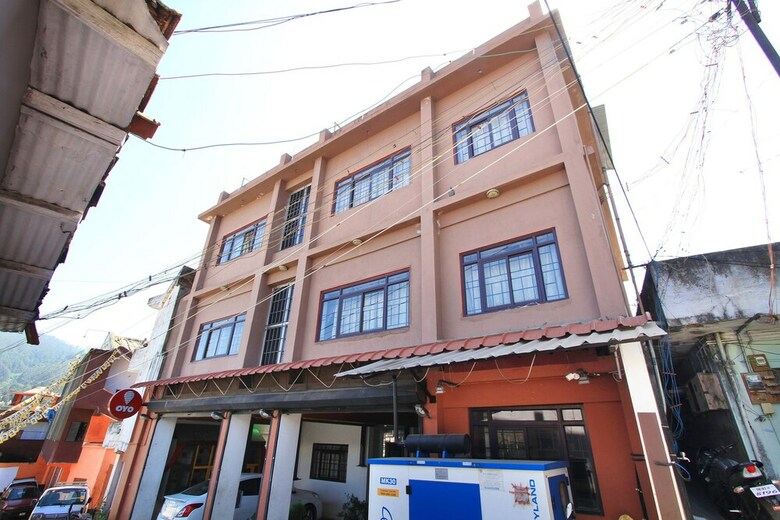 Hotel Oyo 3217 Kurinji Residency