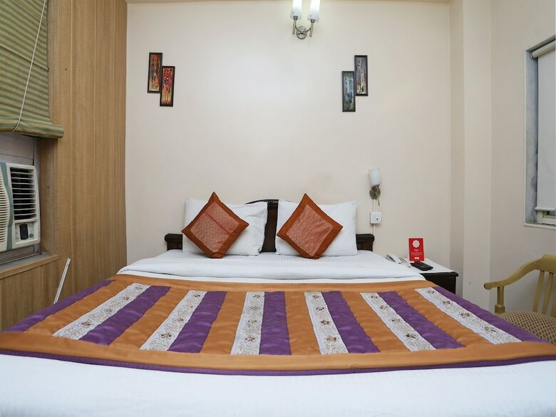 Oyo 9298 Hotel Sands Inn