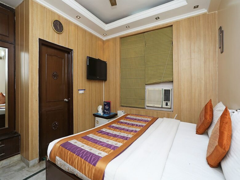 Oyo 9298 Hotel Sands Inn