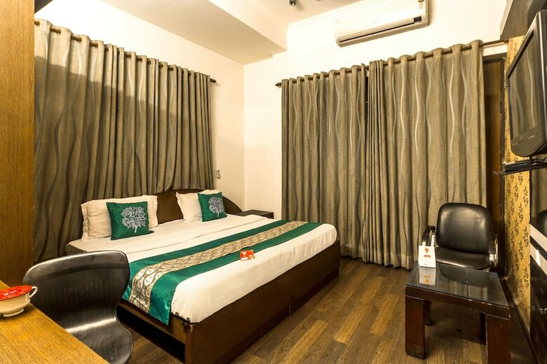 Hotel Oyo 3650 City View Brothers