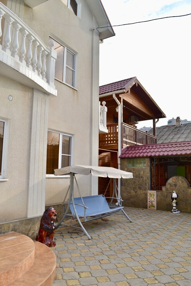 Hotel Guest House Usadba