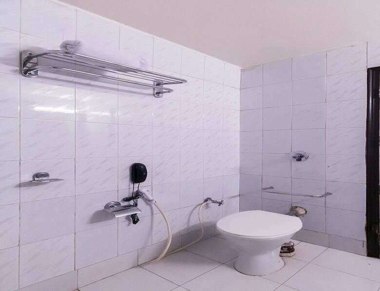 Oyo 8450 Hotel Grand Starline